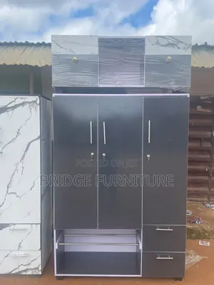 3 Doors Wordrobe