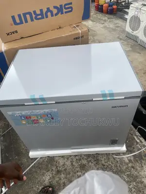 Skyrun Chest Freezer 3fit 200litres