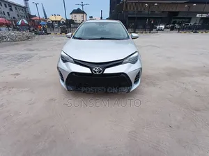 Toyota Corolla 2017 Silver