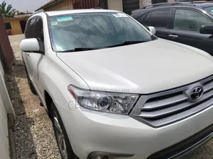Toyota Highlander 2012 White