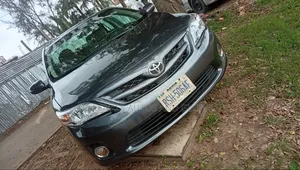 Toyota Corolla 2013 Gray