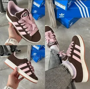 Adidas Sneakers