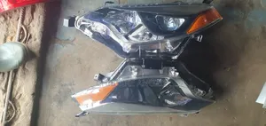 Head Lamp Toyota Corolla 2014 Set