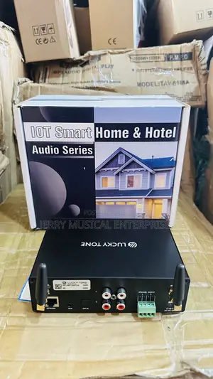 Wireless Network Amplifier With WiFi and Bluetooth