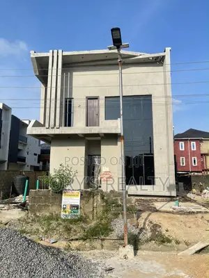 4bdrm Duplex in Ado / Ajah for sale