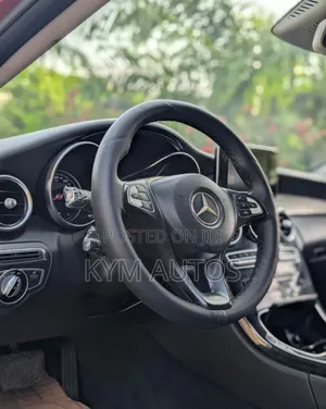 Mercedes-Benz C300 2016 Red