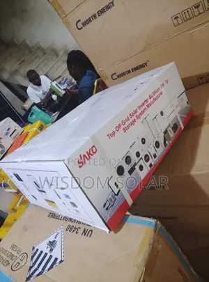 Sako 2kva Hybrid Inverter 24v