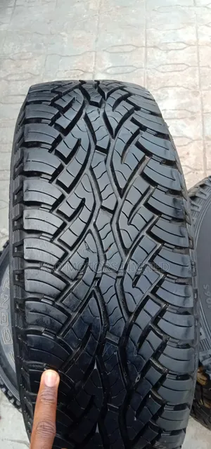 235/70r16 First Grade Tokunbo Tire 