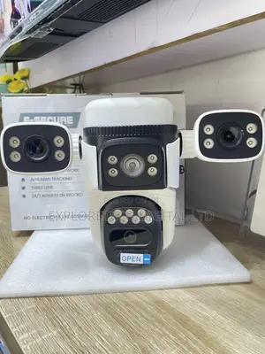 Solar Camera 4g Three Lens Aov 1yr Warranty