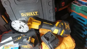 DeWalt Cordless Brushless Angle Grinder Kit 96v