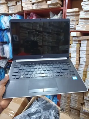 Laptop HP Pavilion 14-ce1000 8GB Intel Core i5 SSD 256GB