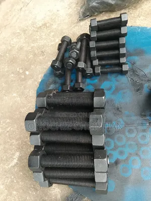 7/8 X220 Stud Boit and Nut