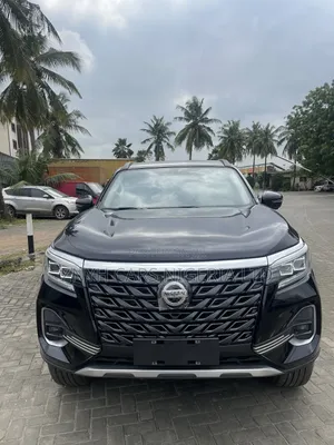 New Nissan Pathfinder 2025 Black