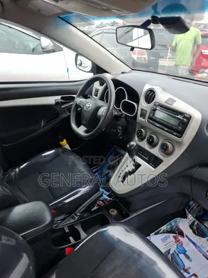 Toyota Matrix 2014 Maroon