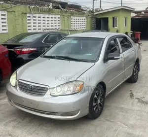 Toyota Corolla 2004 Silver