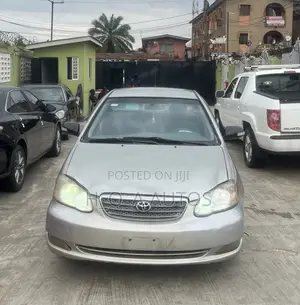 Toyota Corolla 2004 Silver