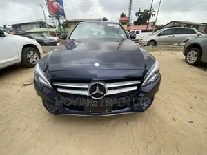Mercedes-Benz C300 Base 4dr RWD Sedan (2.0L 4cyl 7A) 2015 Blue