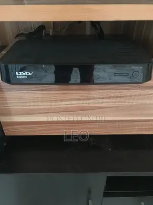 DSTV Explora 2a