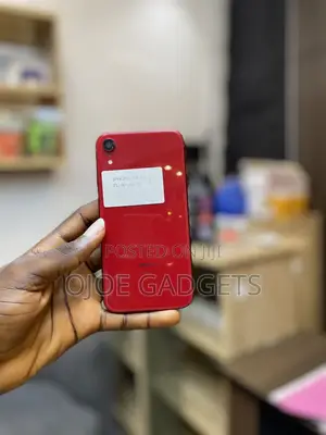 Apple iPhone XR 64 GB Red