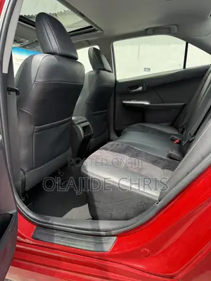 Toyota Camry SE V6 4dr Sedan (3.5L 6cyl 6A) 2012 Red