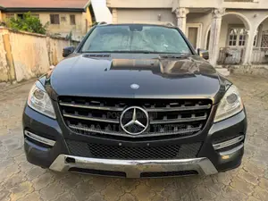 Mercedes-Benz M Class ML 350 4Matic 2012 Gray