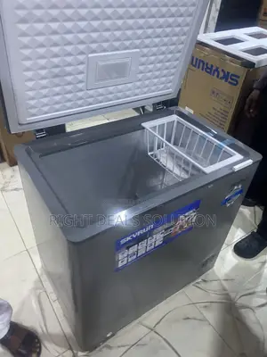 Modern Skyrun 155L Chest Freezer