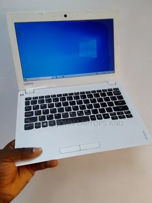 Laptop Lenovo IdeaPad 110S 2GB Intel Celeron SSD 32GB
