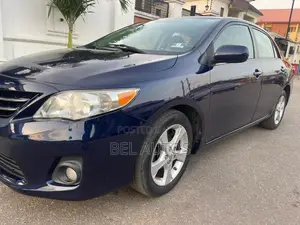 Toyota Corolla 2013 Blue