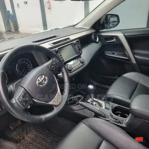 Toyota RAV4 2016 White