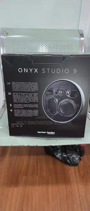 Harman Kardon Onyx Studio 9