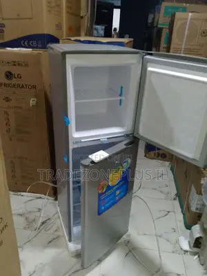 Polystar Refrigerator With Vegetable Crisper