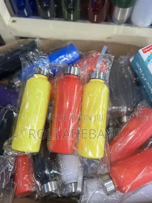 PET Plastic Bottles/ Souvenirs/Party Packs