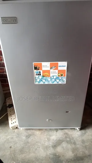 Skyrun Table Top Fridge and Freezer