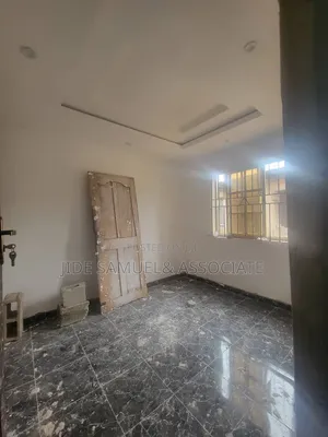Mini Flat in Ayobo for rent