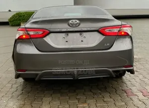Toyota Camry 2019 Gray
