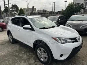 Toyota RAV4 2015 White