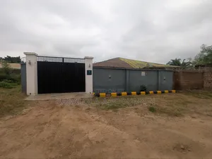 5bdrm Bungalow in Celica, Ifesowapo, Ibadan for sale