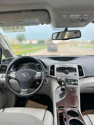 Toyota Venza XLE 2010 Blue