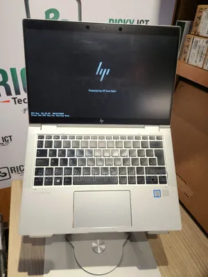 Laptop HP EliteBook 1040 G4 8GB Intel Core i7 SSD 512GB