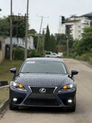Lexus IS 2015 Blue