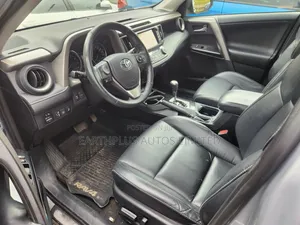 Toyota RAV4 2017 Silver