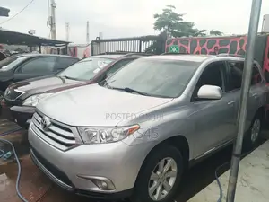 Toyota Highlander 2012 Silver