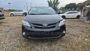 Toyota Corolla LE 4dr Sedan (1.8L 4cyl 4A) 2012 Black