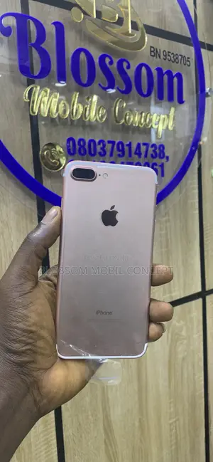 Apple iPhone 7 Plus 128 GB Gold