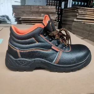 Industral Safety Shoes Unisex Size 40 to 45