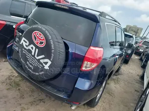 Toyota RAV4 2008 Blue