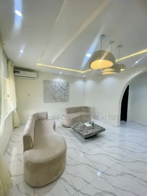 3 Bedroom Shortlet in Lekki Phase 1