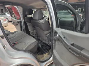 Nissan Xterra 2007 Silver
