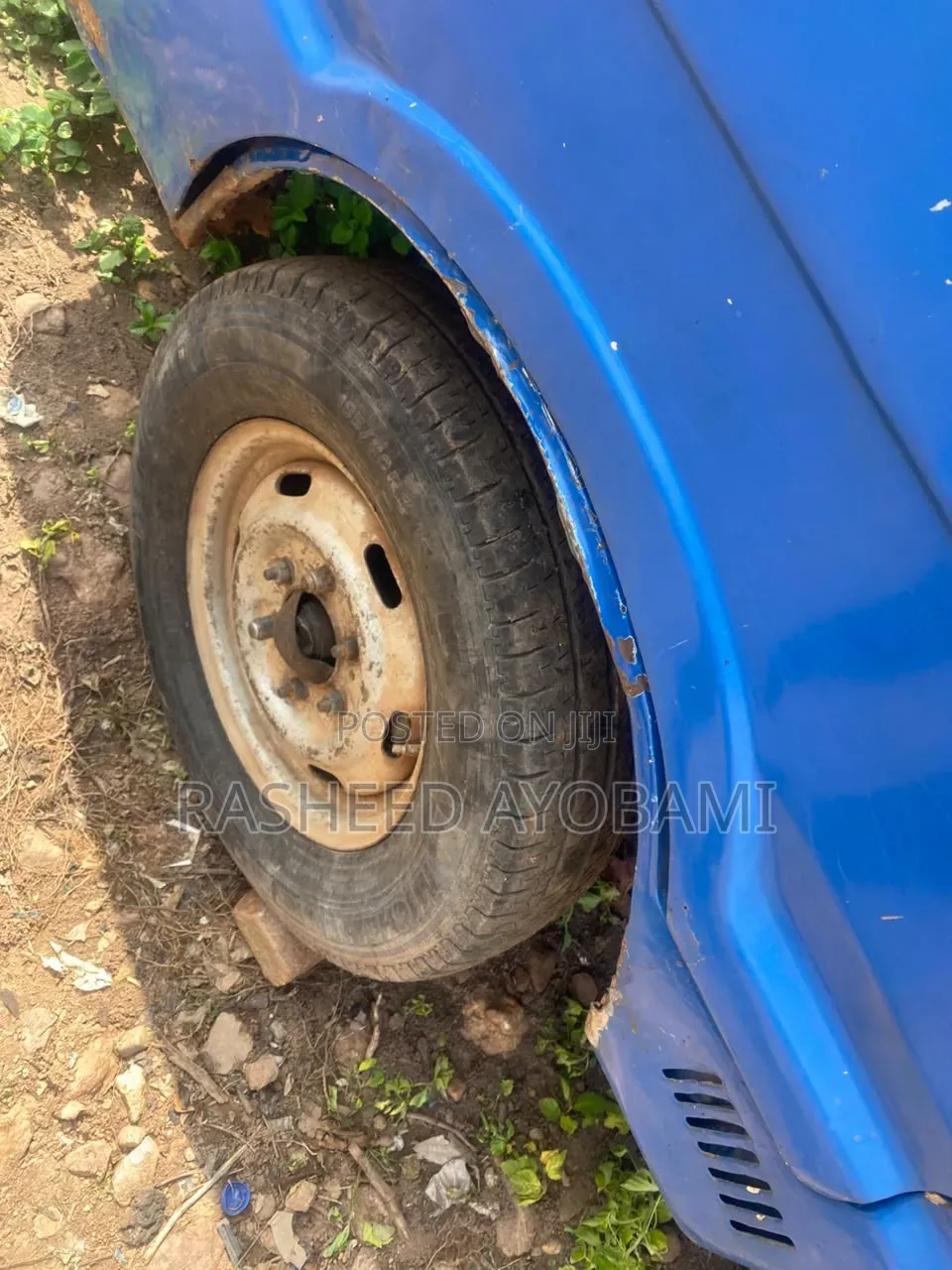 Mazda E2000 2000 Blue