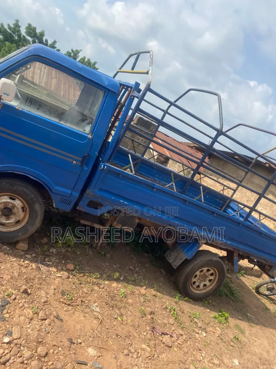 Mazda E2000 2000 Blue
